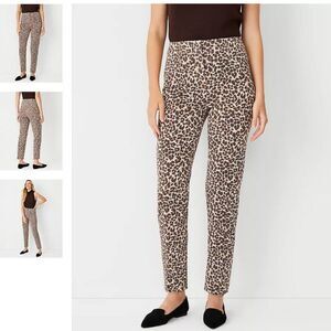 The Animal Print Slim Pant by Ann Taylor Size 6